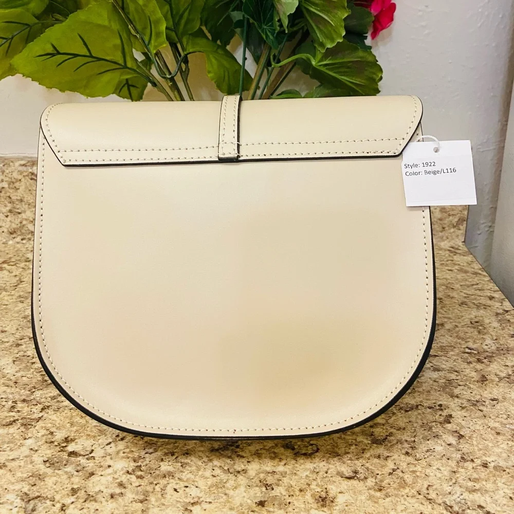 Tano Made in Italy Leather Crossbody - Picture 5 of 12